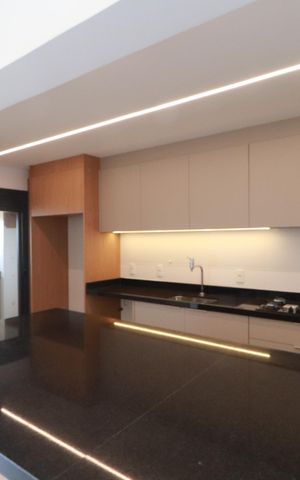 Apartamento para alugar com 165m², 2 quartos e 2 vagasCozinha 