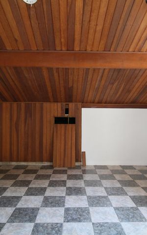 Casa para alugar com 415m², 3 quartos e 5 vagasSótão 
