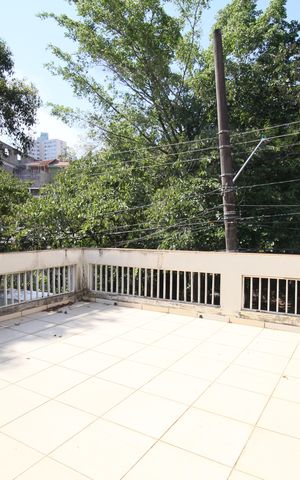Casa para alugar com 415m², 3 quartos e 5 vagasVaranda Suíte 1