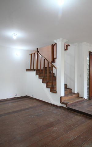 Casa para alugar com 415m², 3 quartos e 5 vagasSala
