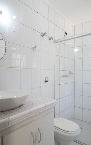 Casa para alugar com 415m², 3 quartos e 5 vagasBanheiro Suíte 1