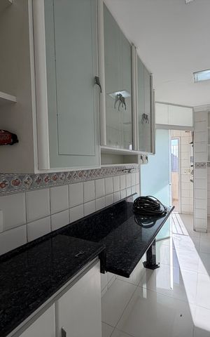 Apartamento para alugar com 140m², 2 quartos e 2 vagasCozinha
