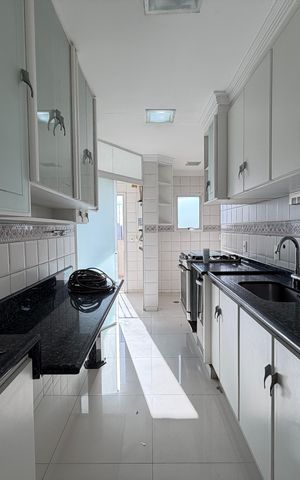 Apartamento para alugar com 140m², 2 quartos e 2 vagasCozinha