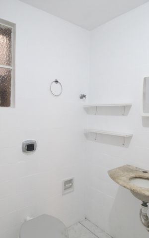 Apartamento para alugar com 40m², 0 quarto e sem vagaBanheiro