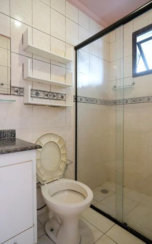 Apartamento à venda com 176m², 3 quartos e 2 vagasBanheiro da suíte