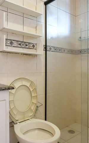 Apartamento à venda com 176m², 3 quartos e 2 vagasBanheiro da suíte