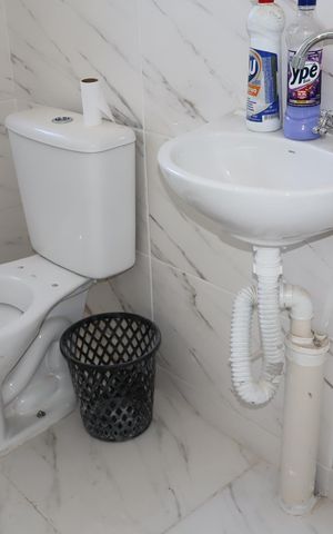 Apartamento para alugar com 44m², 2 quartos e sem vagaBanheiro