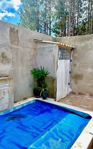 Casa à venda com 35m², 1 quarto e 1 vaga Casa à venda com 35m², 1 quarto e 1 vagaPiscina