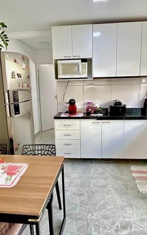 Casa à venda com 35m², 1 quarto e 1 vaga Casa à venda com 35m², 1 quarto e 1 vagaSala Cozinha