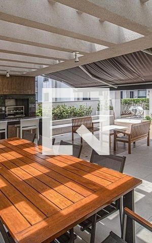Apartamento à venda com 88m², 2 quartos e 2 vagas Apartamento à venda com 88m², 2 quartos e 2 vagasChurrasqueira