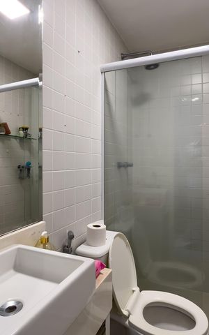 Apartamento à venda com 88m², 2 quartos e 2 vagas Apartamento à venda com 88m², 2 quartos e 2 vagasBanheiro do quarto 1