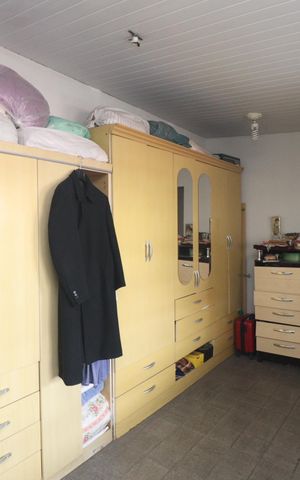 Casa à venda com 240m², 6 quartos e 2 vagasQuarto casa 2
