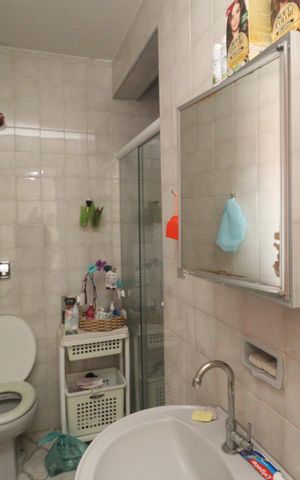 Casa à venda com 240m², 6 quartos e 2 vagasBanheiro casa 2