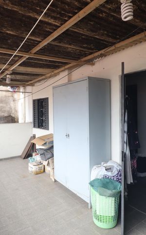 Casa à venda com 240m², 6 quartos e 2 vagasÁrea de Serviço