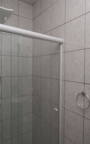 Casa à venda com 240m², 6 quartos e 2 vagasBanheiro casa 2