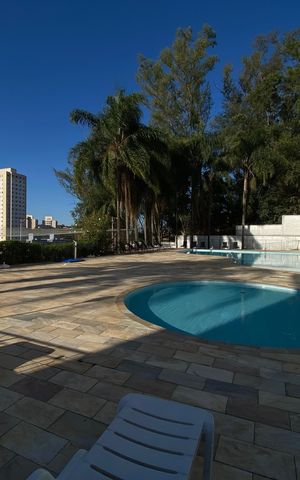Apartamento para alugar com 52m², 2 quartos e 1 vagaÁrea Comum