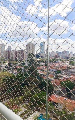 Apartamento para alugar com 154m², 4 quartos e 2 vagas Apartamento para alugar com 154m², 4 quartos e 2 vagasSala - Varanda