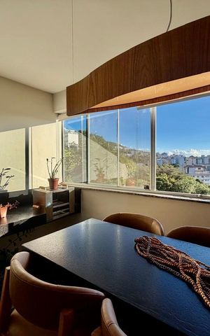 Apartamento à venda com 115m², 3 quartos e 2 vagasvaranda