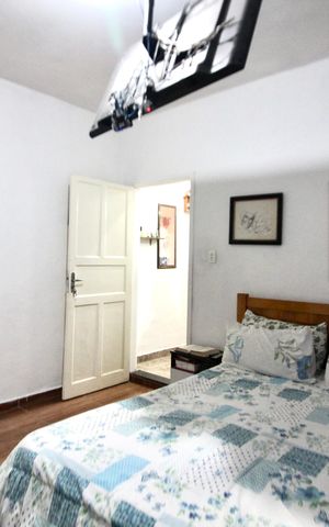 Casa à venda com 153m², 4 quartos e 2 vagas Casa à venda com 153m², 4 quartos e 2 vagasQuarto 1