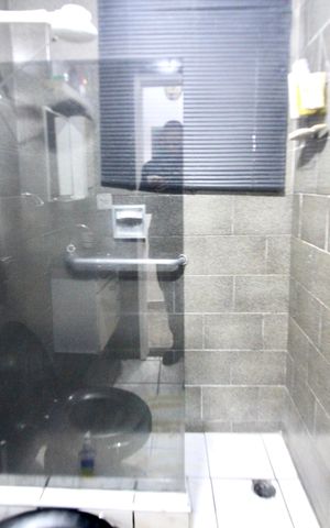 Casa à venda com 153m², 4 quartos e 2 vagas Casa à venda com 153m², 4 quartos e 2 vagasBanheiro