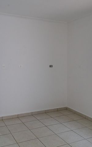 Casa para alugar com 150m², 2 quartos e 2 vagasCozinha