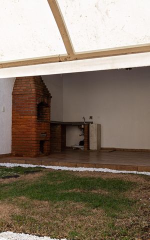 Casa para alugar com 150m², 2 quartos e 2 vagasQuintal e area gourmet