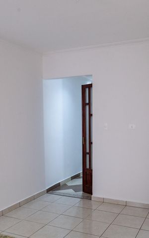 Casa para alugar com 150m², 2 quartos e 2 vagasCozinha