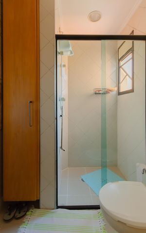 Apartamento à venda com 122m², 2 quartos e 2 vagasBanheiro da Suíte 1