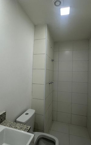 Apartamento para alugar com 55m², 2 quartos e 2 vagas Apartamento para alugar com 55m², 2 quartos e 2 vagasBanheiro da Suíte