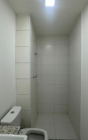 Apartamento para alugar com 55m², 2 quartos e 2 vagas Apartamento para alugar com 55m², 2 quartos e 2 vagasBanheiro da Suíte