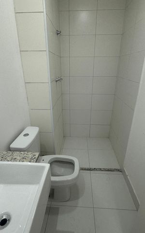 Apartamento para alugar com 55m², 2 quartos e 2 vagas Apartamento para alugar com 55m², 2 quartos e 2 vagasBanheiro da Suíte