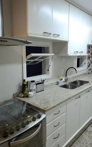 Apartamento à venda com 323m², 3 quartos e 2 vagas Apartamento à venda com 323m², 3 quartos e 2 vagasCozinha