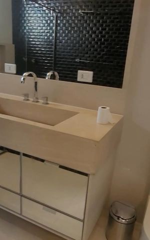 Casa de condomínio para alugar com 260m², 3 quartos e 4 vagasSuite 03 - Banheiro