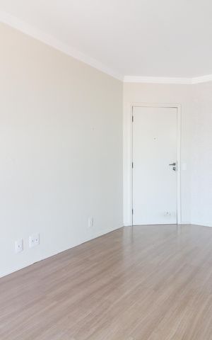 Apartamento à venda com 74m², 3 quartos e 2 vagas Apartamento à venda com 74m², 3 quartos e 2 vagasSala