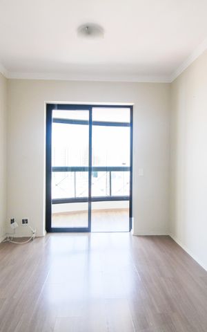 Apartamento à venda com 74m², 3 quartos e 2 vagas Apartamento à venda com 74m², 3 quartos e 2 vagasSala