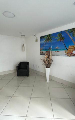 Apartamento para alugar com 80m², 2 quartos e sem vagaHall de entrada do bloco