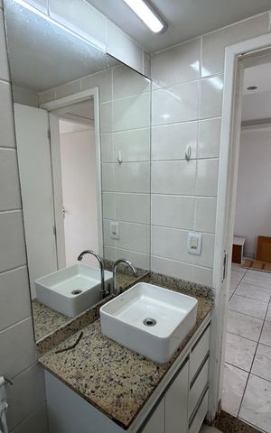 Apartamento para alugar com 80m², 2 quartos e sem vagaBanheiro