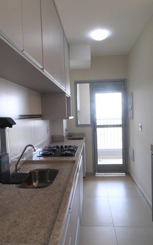 Apartamento para alugar com 62m², 2 quartos e 2 vagasCozinha 