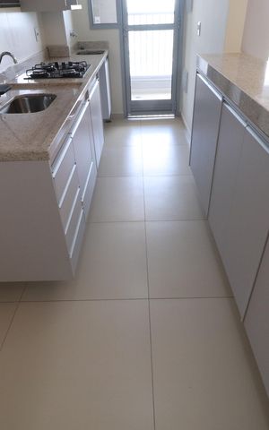 Apartamento para alugar com 62m², 2 quartos e 2 vagasCozinha 