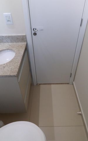 Apartamento para alugar com 62m², 2 quartos e 2 vagasBanheiro suite 