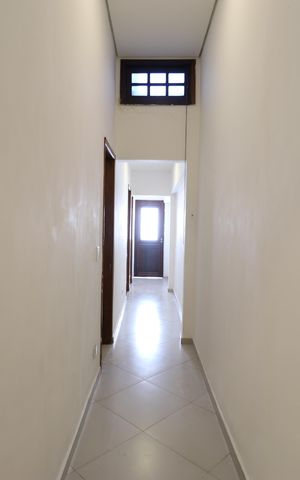 Casa para alugar com 67m², 2 quartos e sem vagaCorredor 