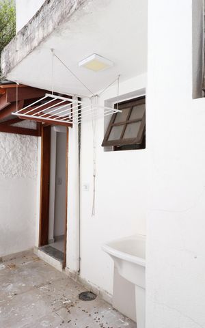 Casa para alugar com 67m², 2 quartos e sem vagaQuintal e área de serviço 