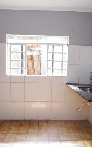 Casa para alugar com 51m², 1 quarto e sem vaga Casa para alugar com 51m², 1 quarto e sem vagaCozinha