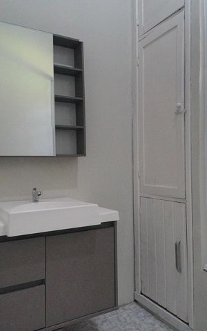 Casa para alugar com 174m², 3 quartos e 3 vagasBanheiro 