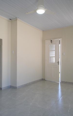 Casa para alugar com 174m², 3 quartos e 3 vagassala