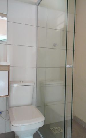 Casa para alugar com 174m², 3 quartos e 3 vagasBanheiro 