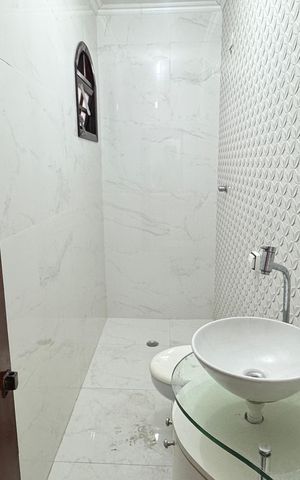 Casa para alugar com 120m², 3 quartos e 3 vagasLavabo
