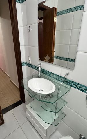 Casa para alugar com 120m², 3 quartos e 3 vagasBanheiro