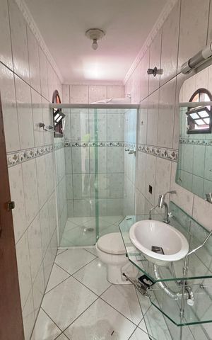 Casa para alugar com 120m², 3 quartos e 3 vagasBanheiro suite