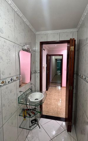 Casa para alugar com 120m², 3 quartos e 3 vagasBanheiro suite 